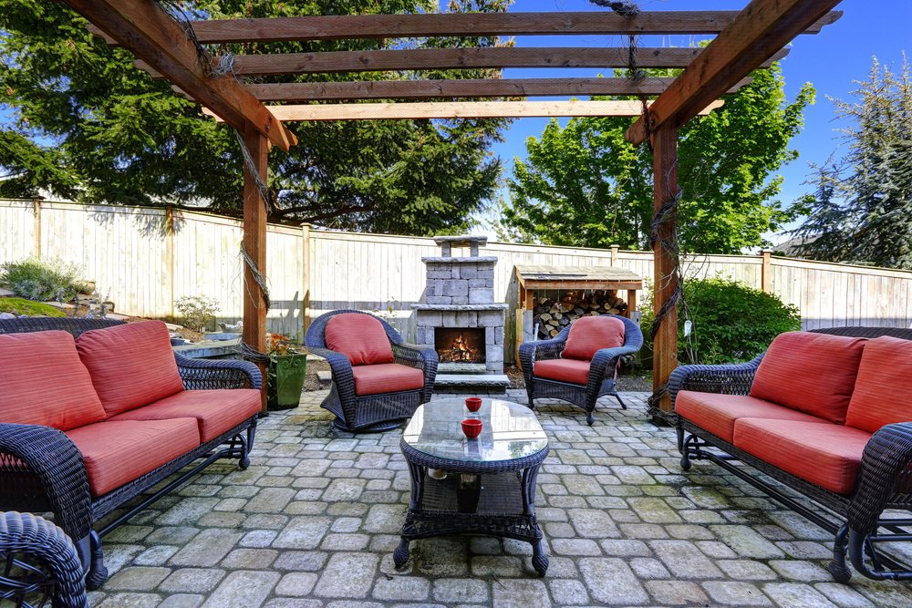 Awning Lights: 5 Brilliant Ways To Enhance Your Outdoor Space